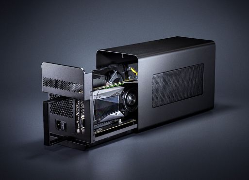 Алюмінієвий корпус Razer Core X з гратами і вбудованим охолодженням розроблений для оптимального розподілу тепла і стабільного рівня нагрівання під час ігрових сесій або при Майнінг цифровий валюти