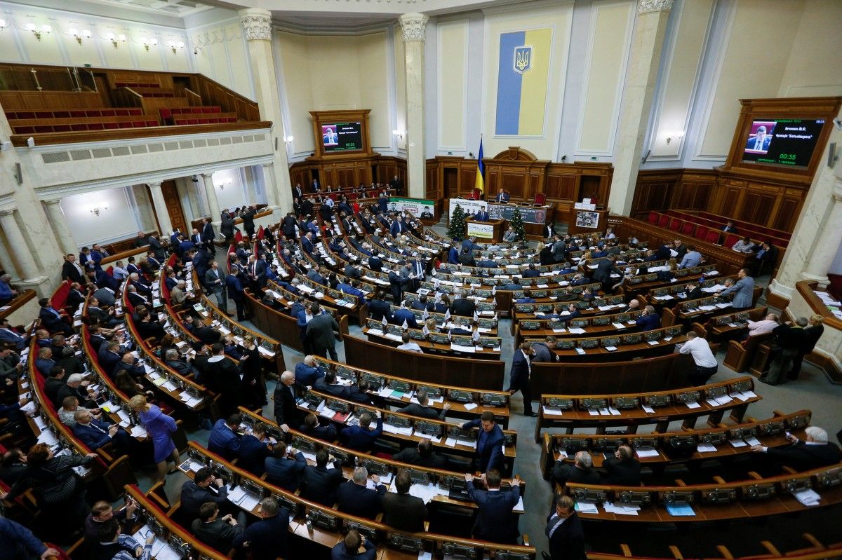 Спікер додав, що залишається боргом на наступний рік прийняття закону про українську мову та Виборчого кодексу