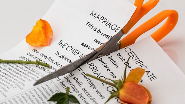 18 листопада 2018, 1:42 Переглядів:   Майно подружжя, нажите в шлюбі, визнається об'єктом права спільної власності