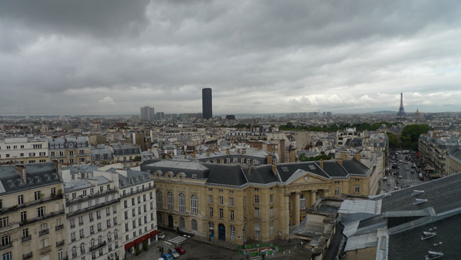 Панорама Парижа, знята з оглядового майданчика Пантеону