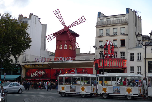 Знамените паризьке кабаре «Moulin Rouge»