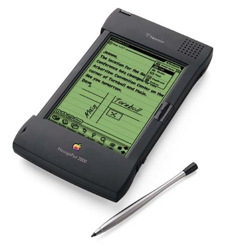 Але, через ціни в $ 1100, MessagePad 2000 так і не став масовим