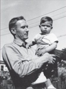 У каліфорнійському містечку Маунтін-В'ю 24 лютого 1955 року в неповній сім'ї народився нічим не примітний хлопчик Стівен Джобс